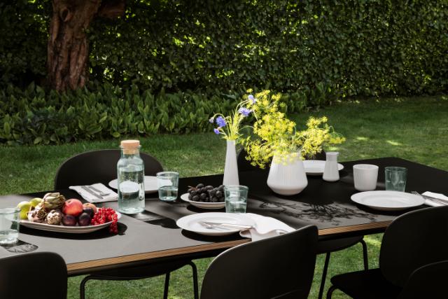 Middag under åben himmel