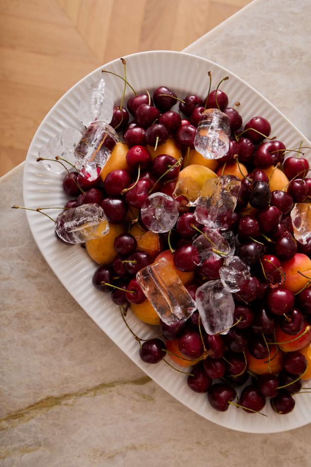 Legio Nova Serving dish 37x25 cm