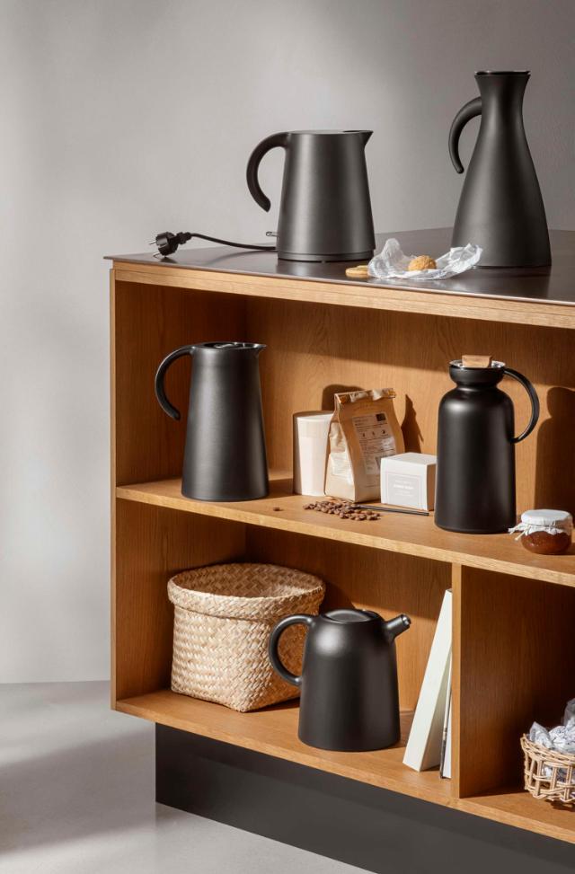 Vacuum jug - 1 liter - Matt black